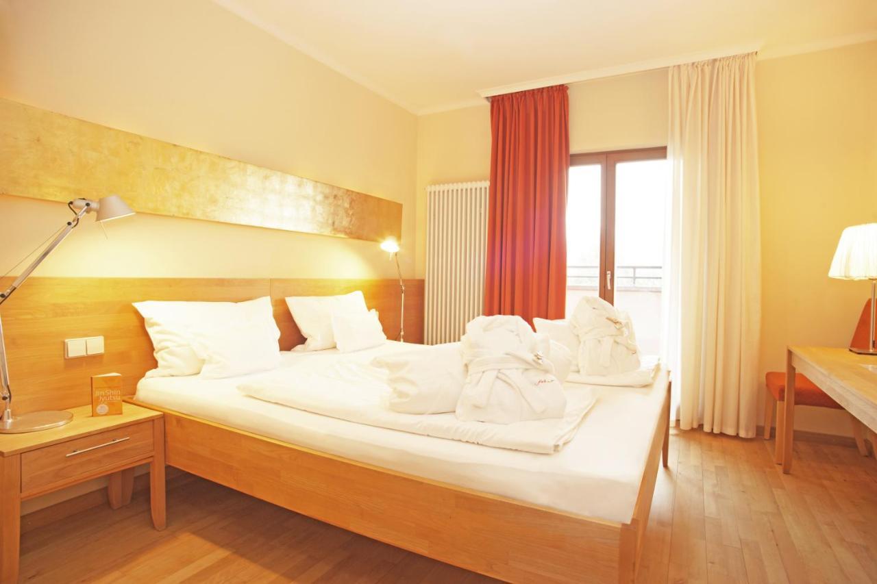 Bio Thermalhotel Falkenhof 巴特法兴格 外观 照片